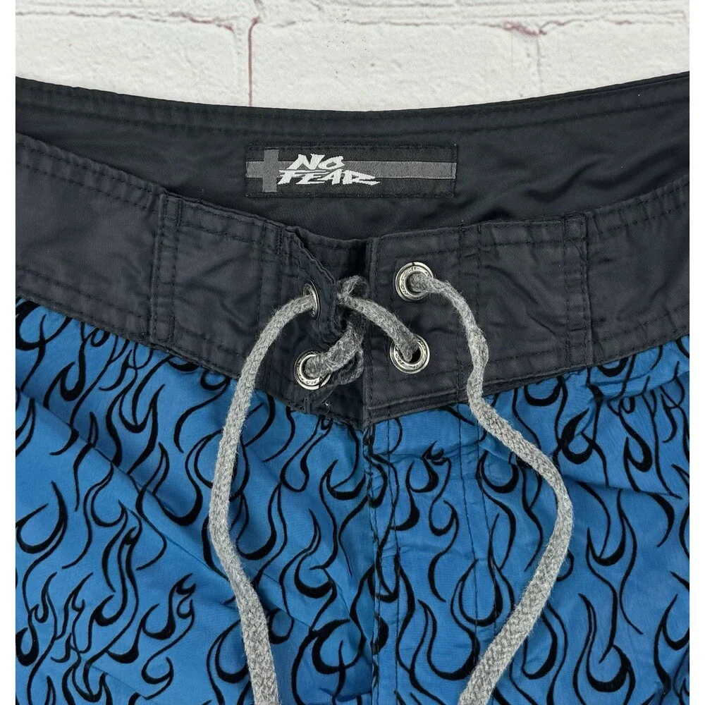 Vintage Y2K No Fear Flame Board Blue Shorts Pearlescent - Men’s Size 34